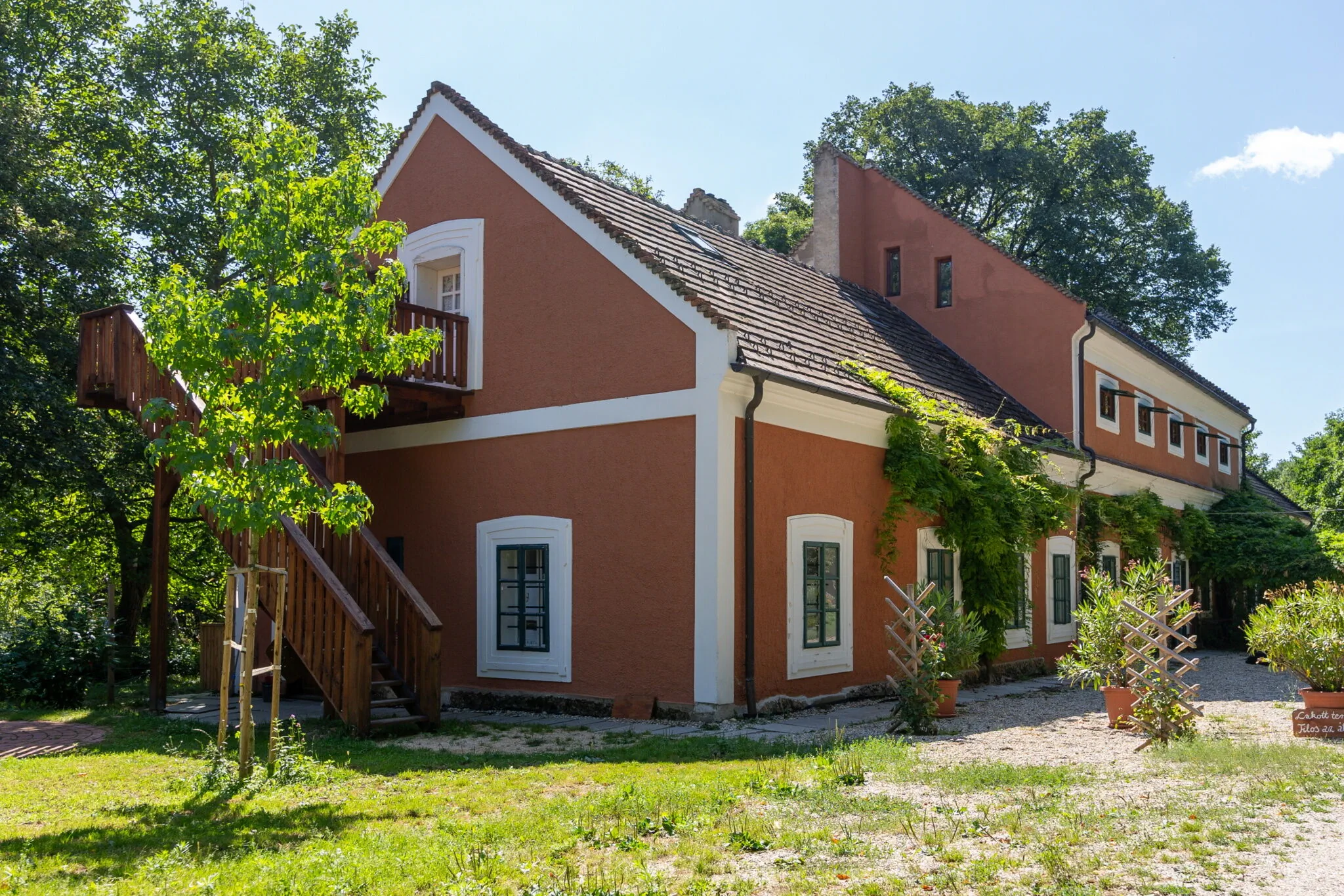 Rotes Haus Gézaháza - foto 2