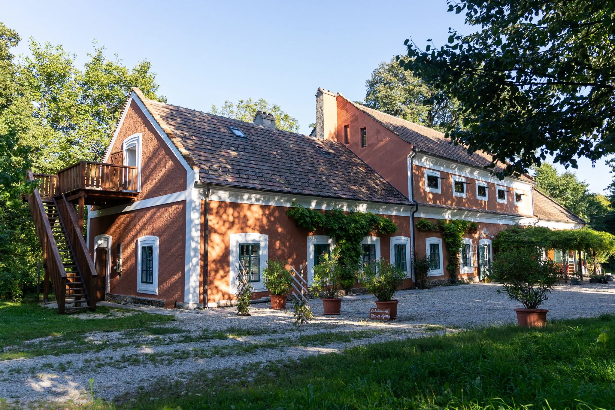 Rotes Haus Gézaháza - foto 1