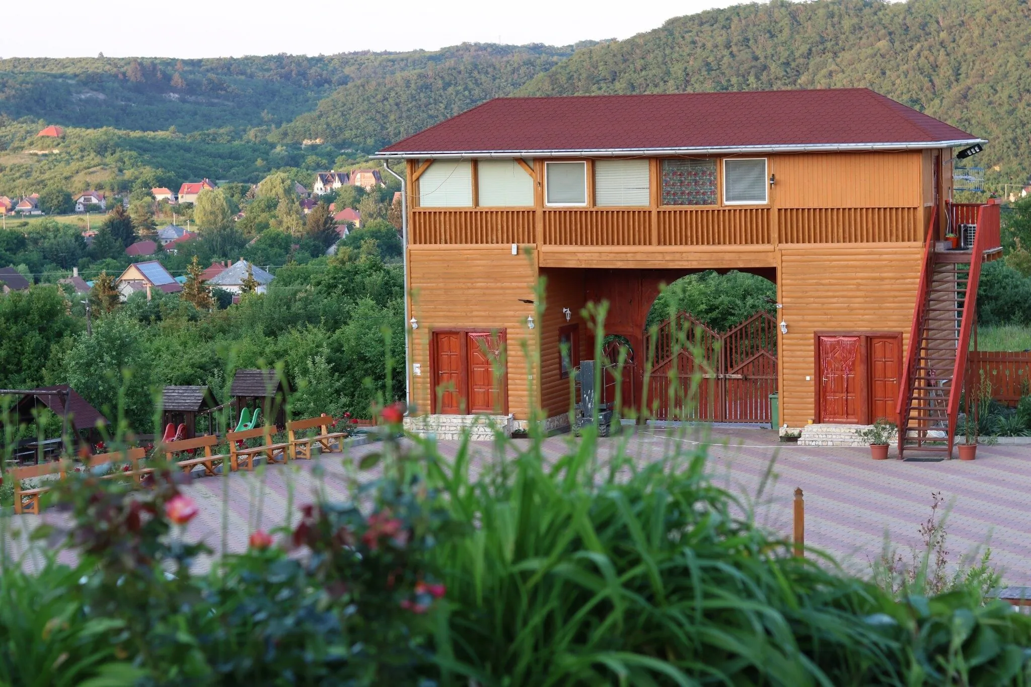 Rózsapark Panoráma Apartman Demjén - foto 1