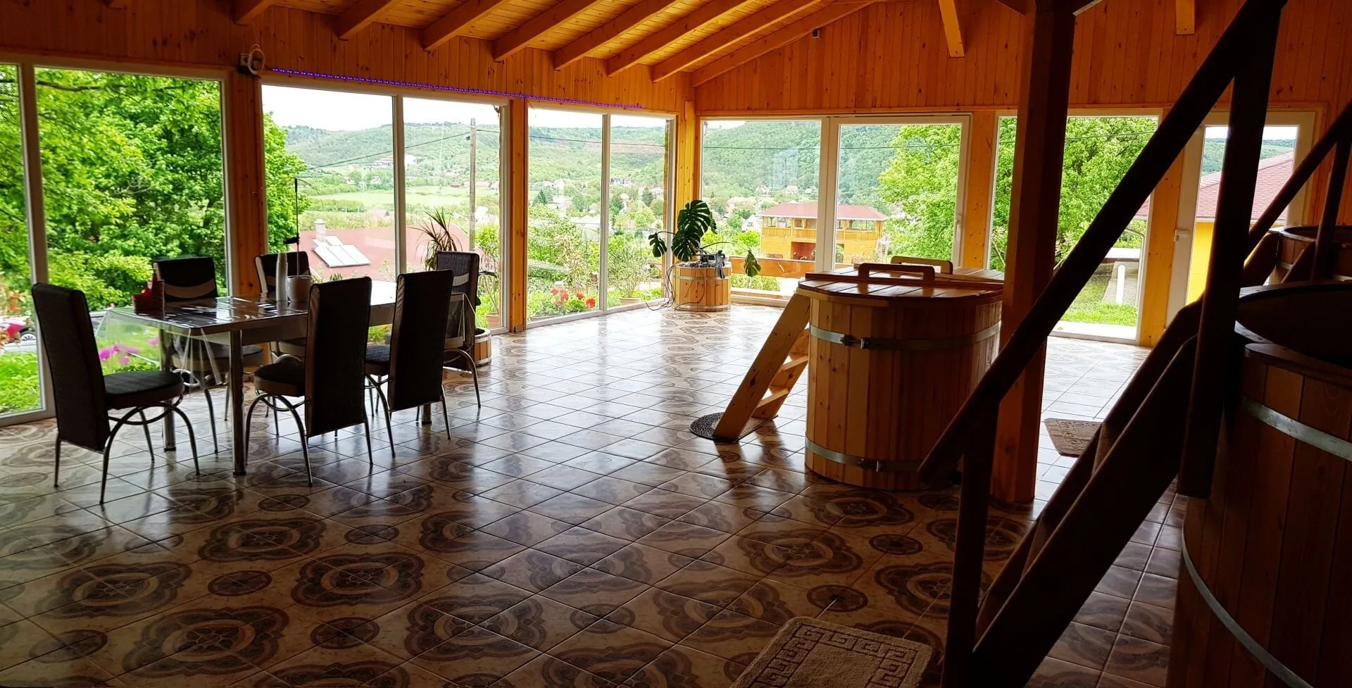 Rózsapark Panoráma Apartman Demjén - foto 9