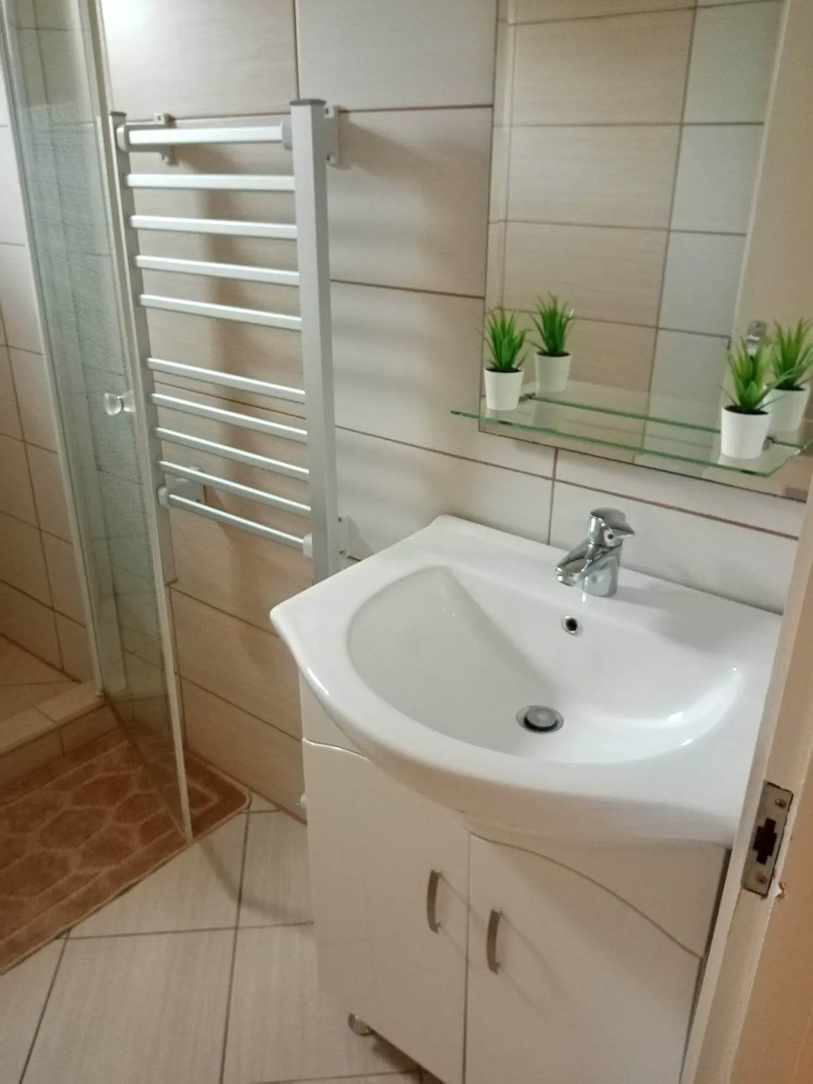 Doli Apartman Vonyarcvashegy – Vonyarcvashegy, Ungaria