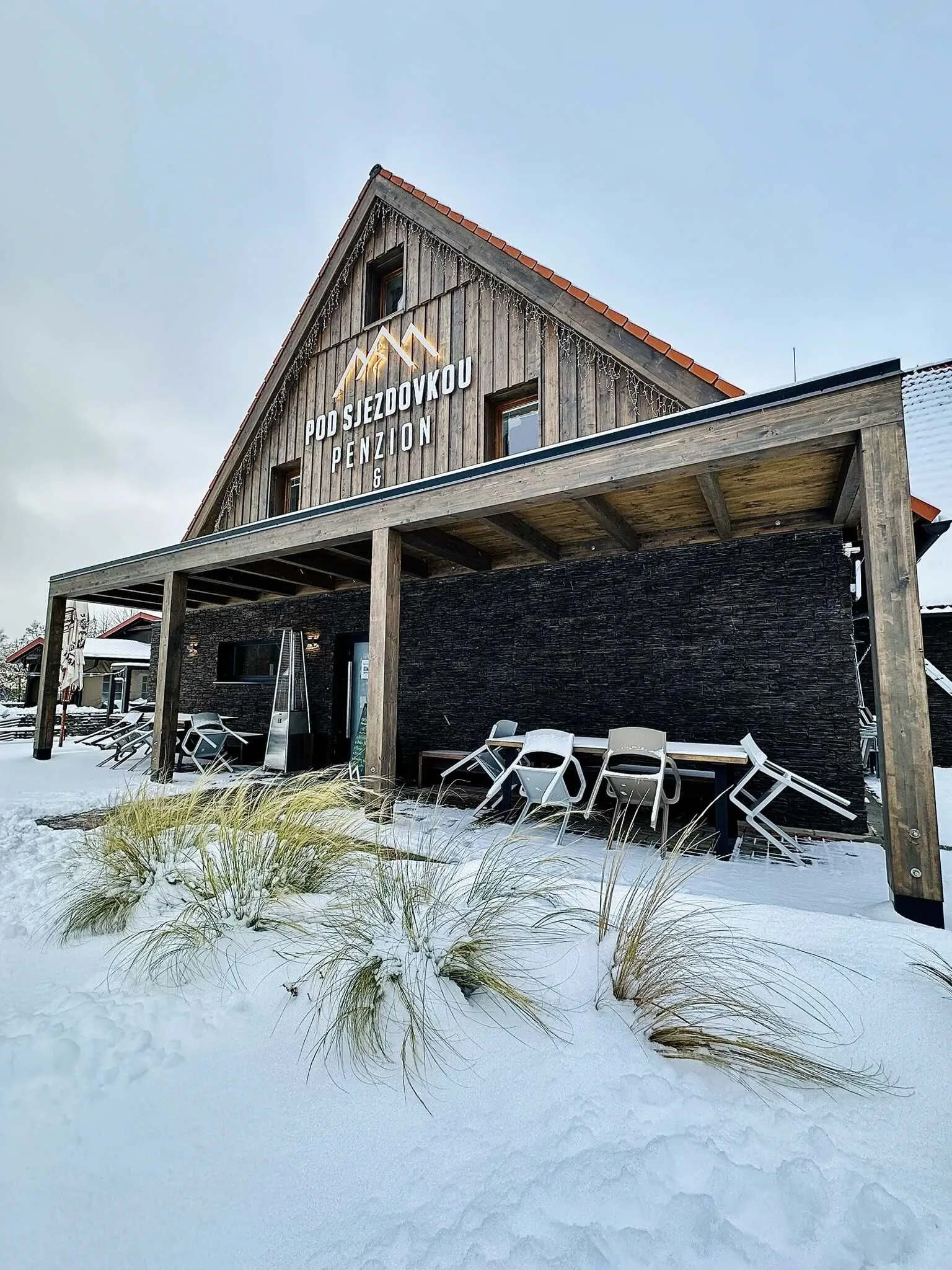 Penzion a Restaurace Pod Sjezdovkou Čenkovice - foto 1