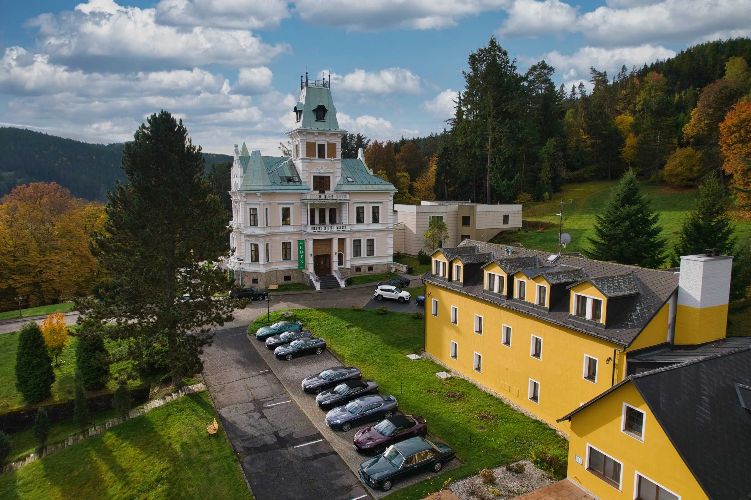 Hotel U Zámečku Cihelny Karlovy Vary - foto 4
