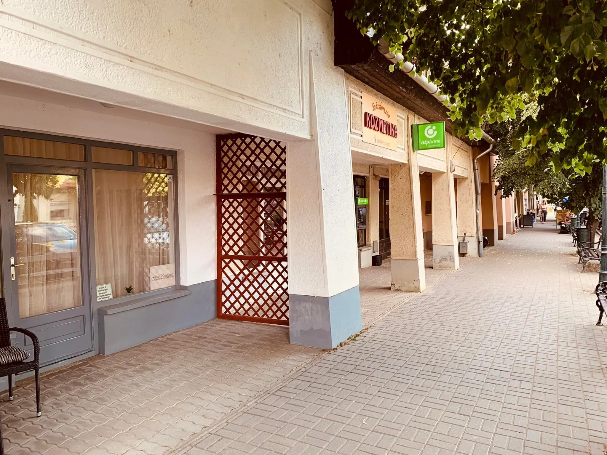 Gina Vendégház Abádszalók – Abádszalók, Ungaria