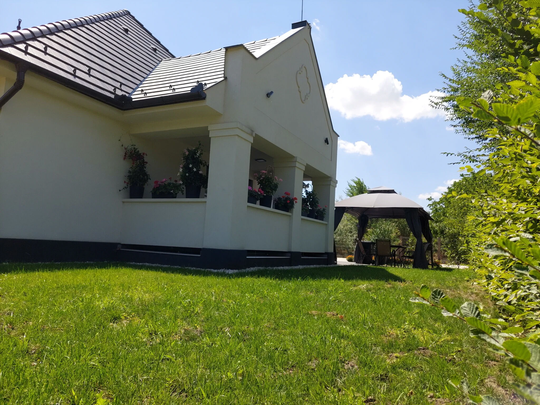 Földi Paradicsom Apartman Hajdúszoboszló – Hajdúszoboszló, Maďarsko