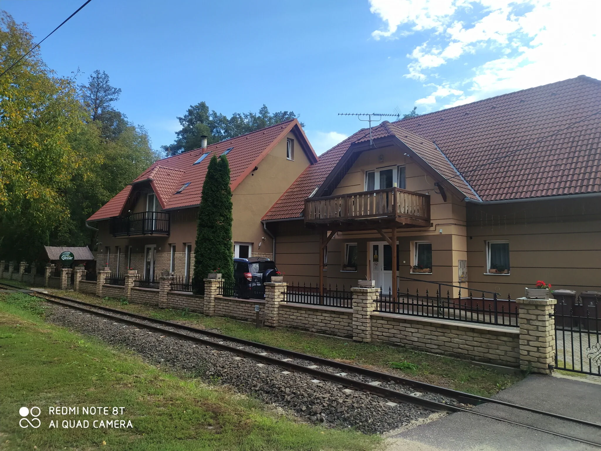 Aranytölgy Panzió Étterem & Kemping Kemence – Kemence, Ungaria