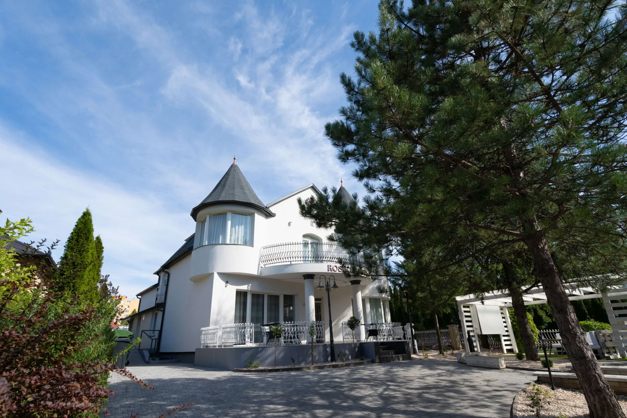 Villa Rose Garden Panzió Nyíregyháza – Nyíregyháza, Ungaria