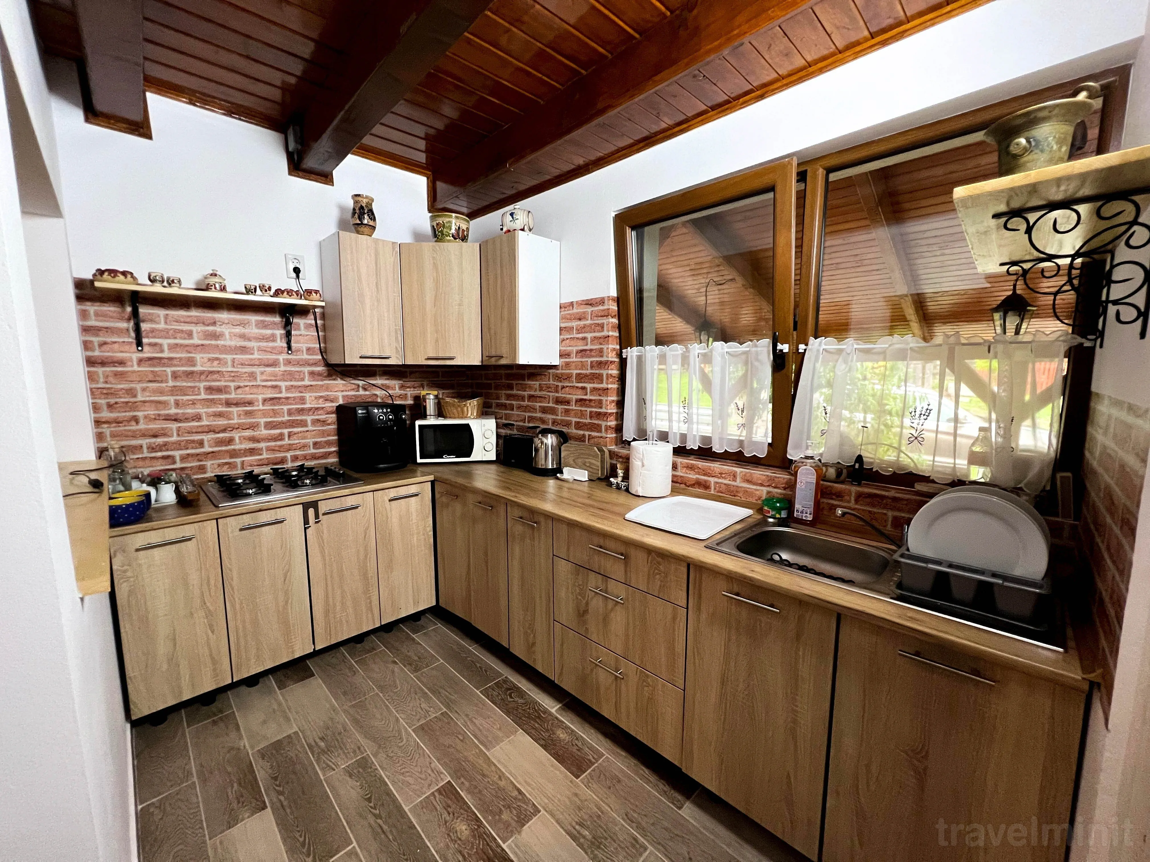 Casa de vacanță Lenilla Șiclod - foto 3