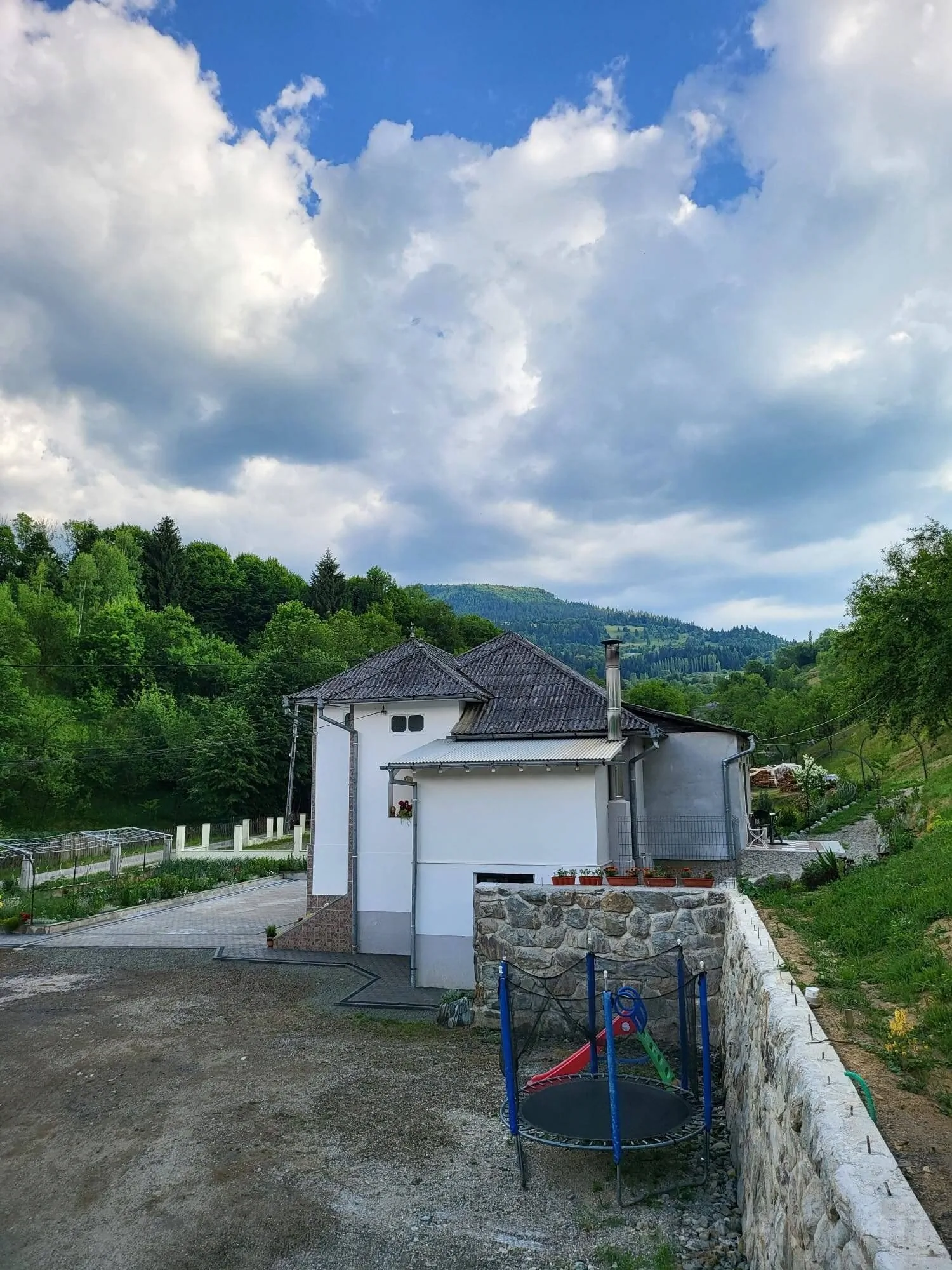 Casa Paradis Moisei – Moisei, România