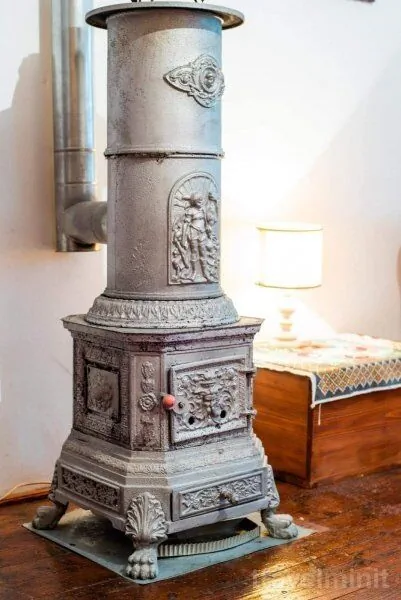Casa Țărănească Sat Bătrân – Sat Bătrân, România