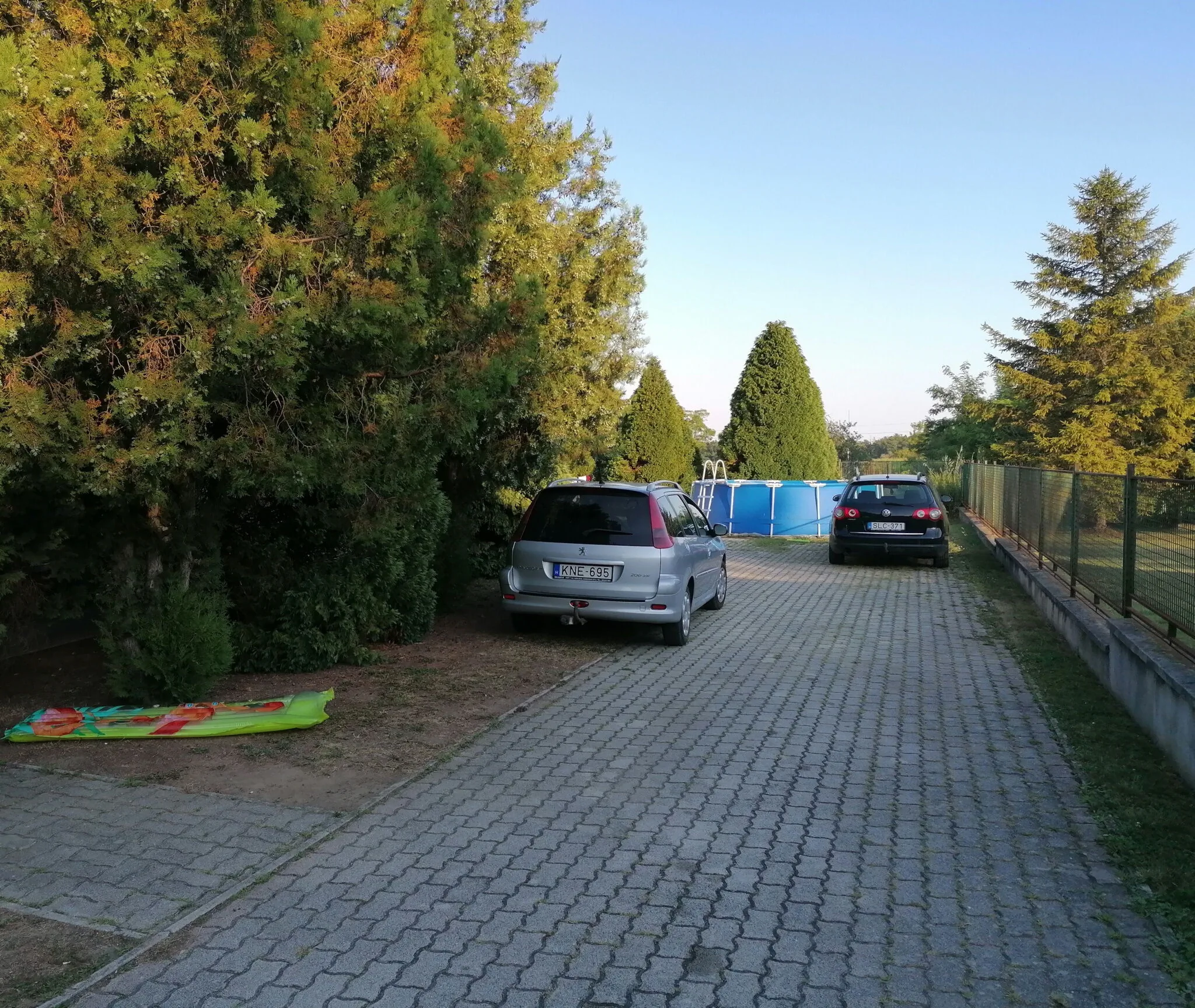 Medencés Apartmanház Balatonfenyves – Balatonfenyves, Ungaria
