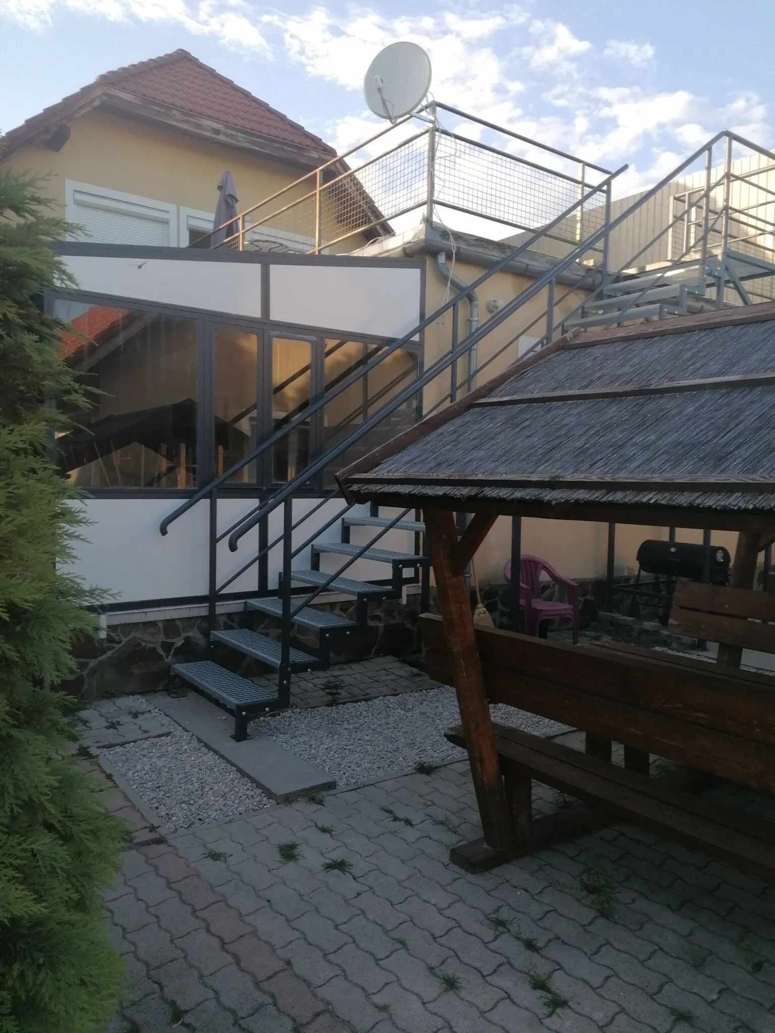 Medencés Apartmanház Balatonfenyves – Balatonfenyves, Ungaria