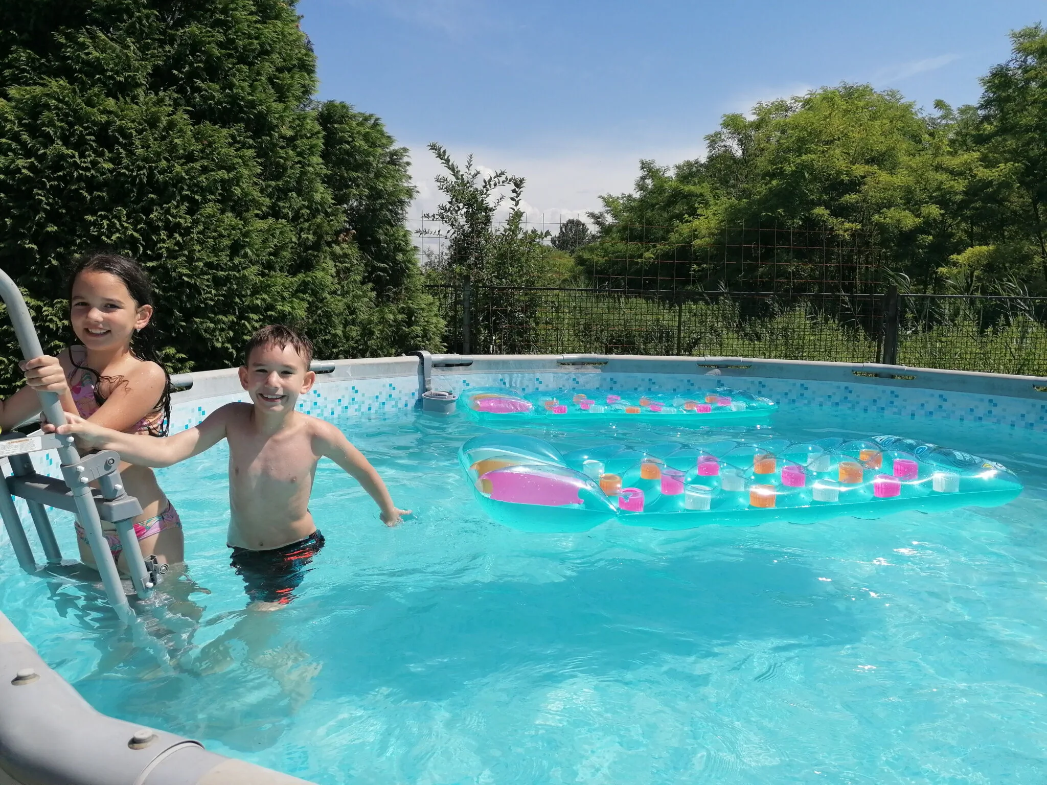 Medencés Apartmanház Balatonfenyves – Balatonfenyves, Ungaria