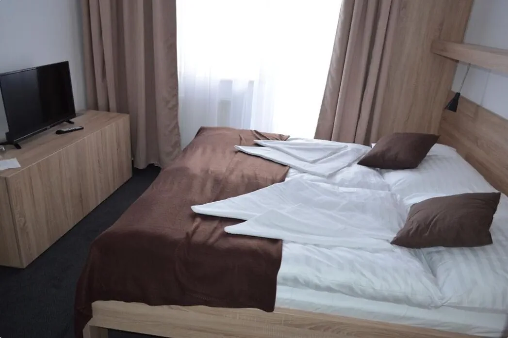 Hotel ČESKÁ FARMA Dolní Dvůr – Dolní Dvůr, Republica Cehă