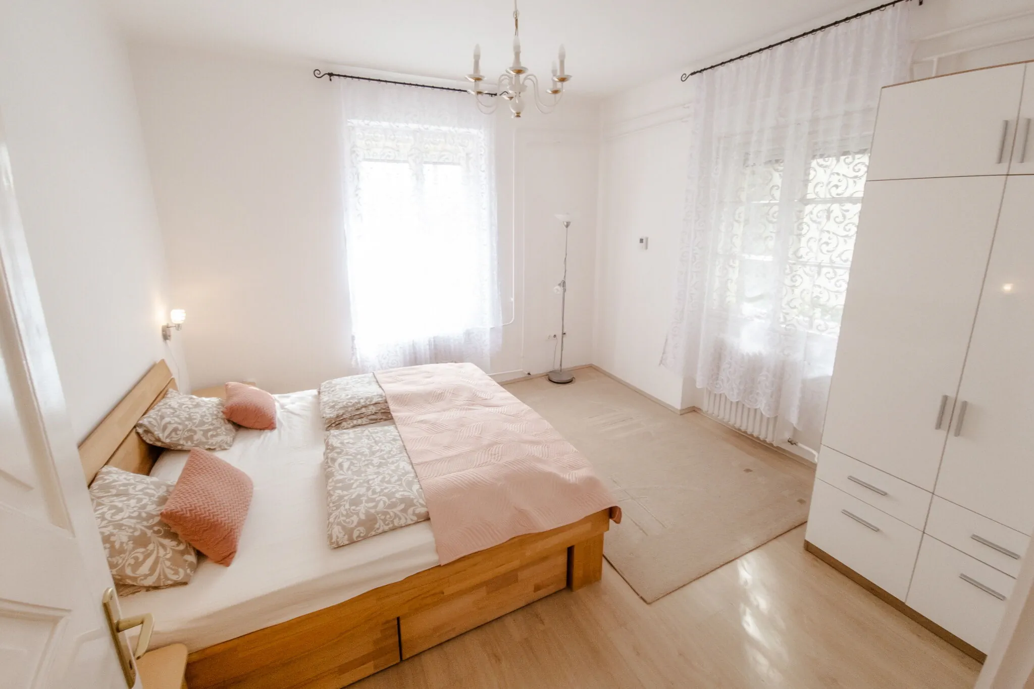 Király 40 Apartman Pécs – Pécs, Ungaria