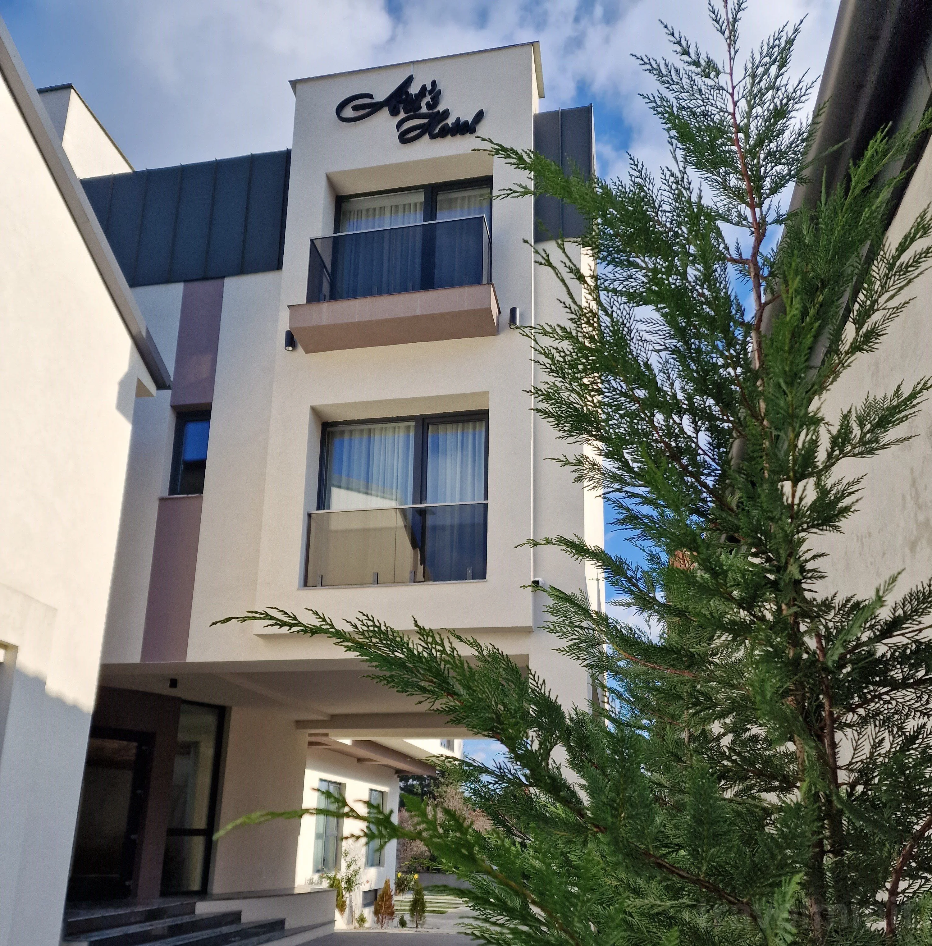 Art`s Luxury Boutique Hotel Oradea – Oradea, România