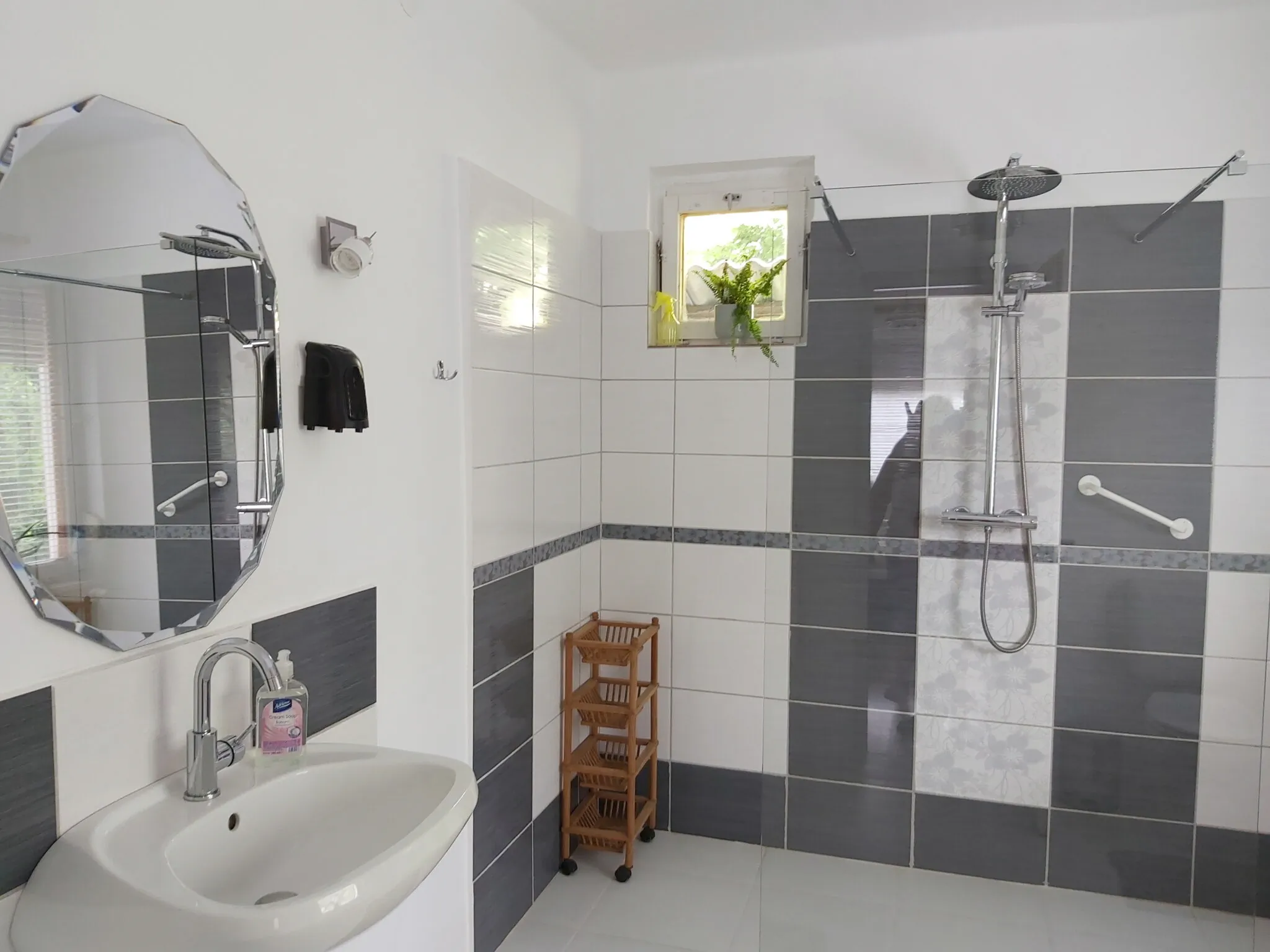Zerge Apartman Pécs – Pécs, Ungaria