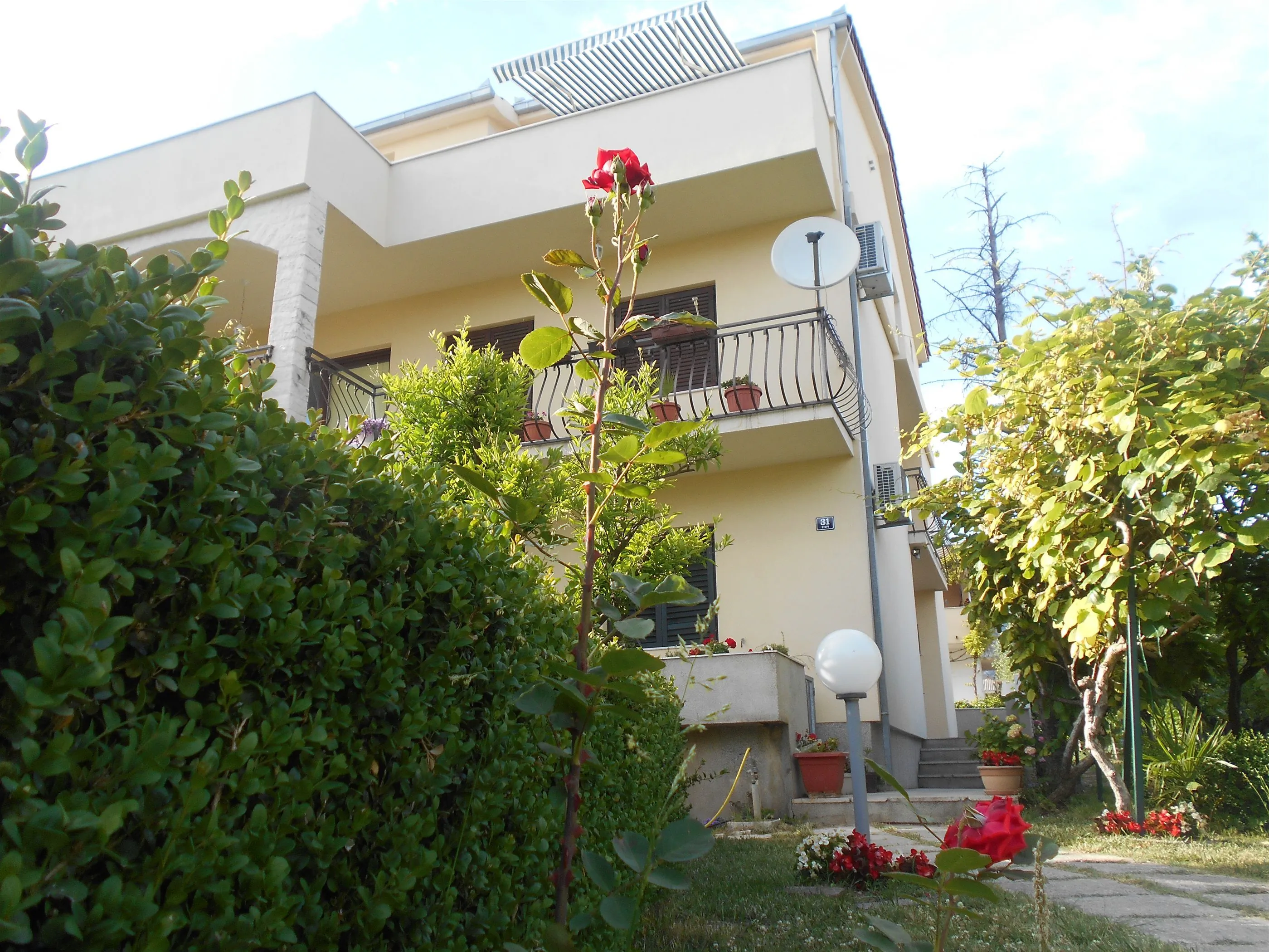 Apartments Boško Kastel Luksic – Kaštel Lukšić, Croația
