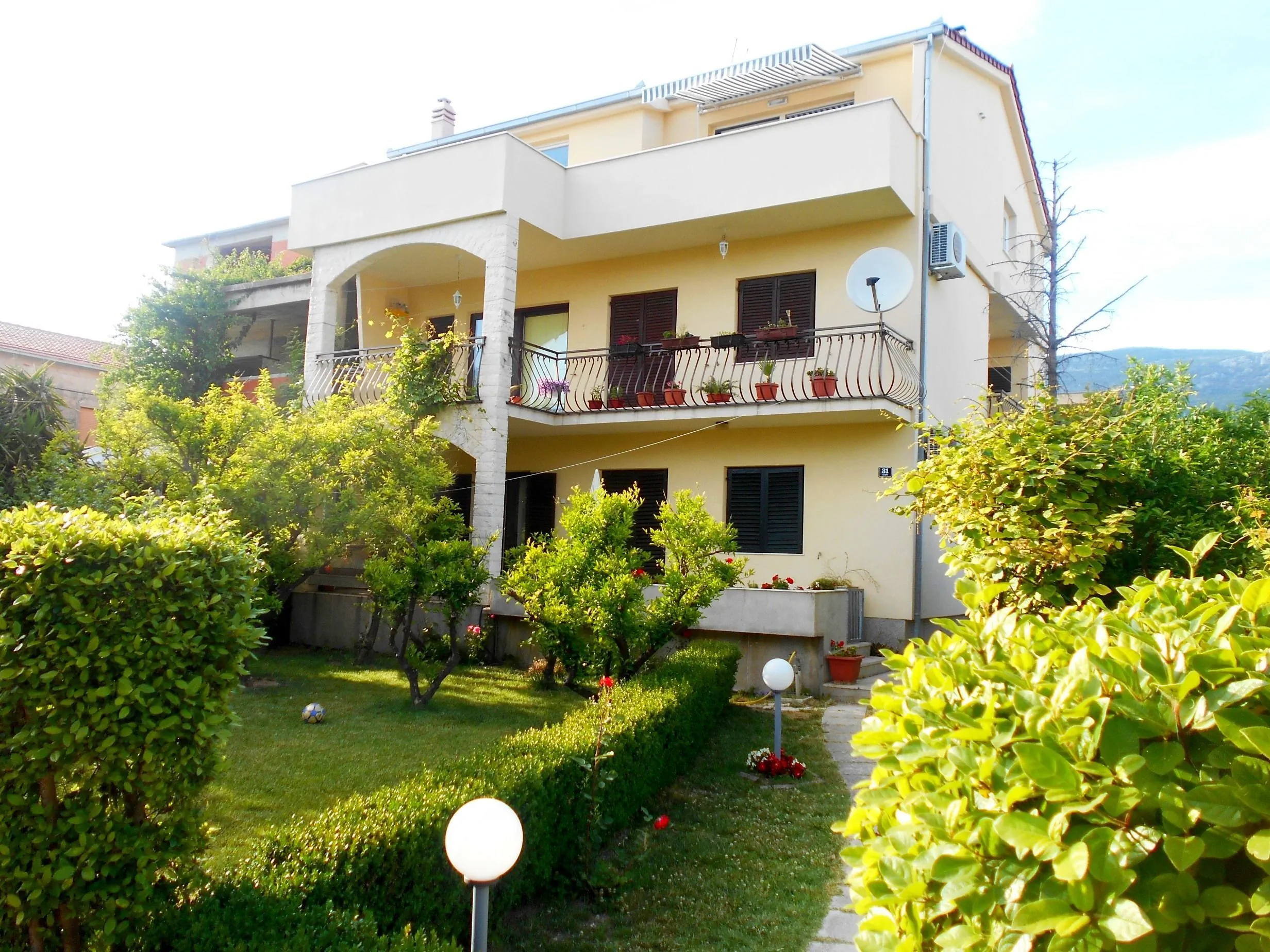 Apartments Boško Kastel Luksic – Kaštel Lukšić, Croația