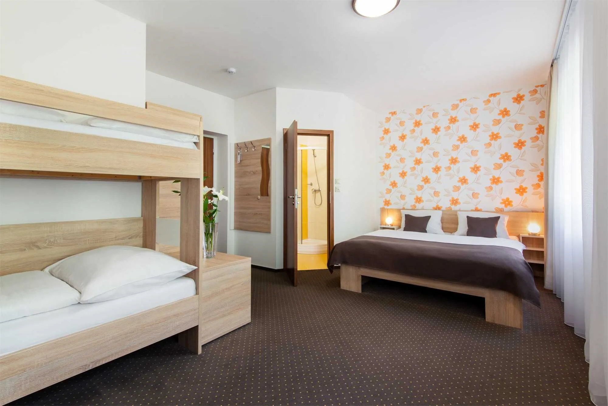 Hotel Bon Tanvald – Tanvald, Republica Cehă