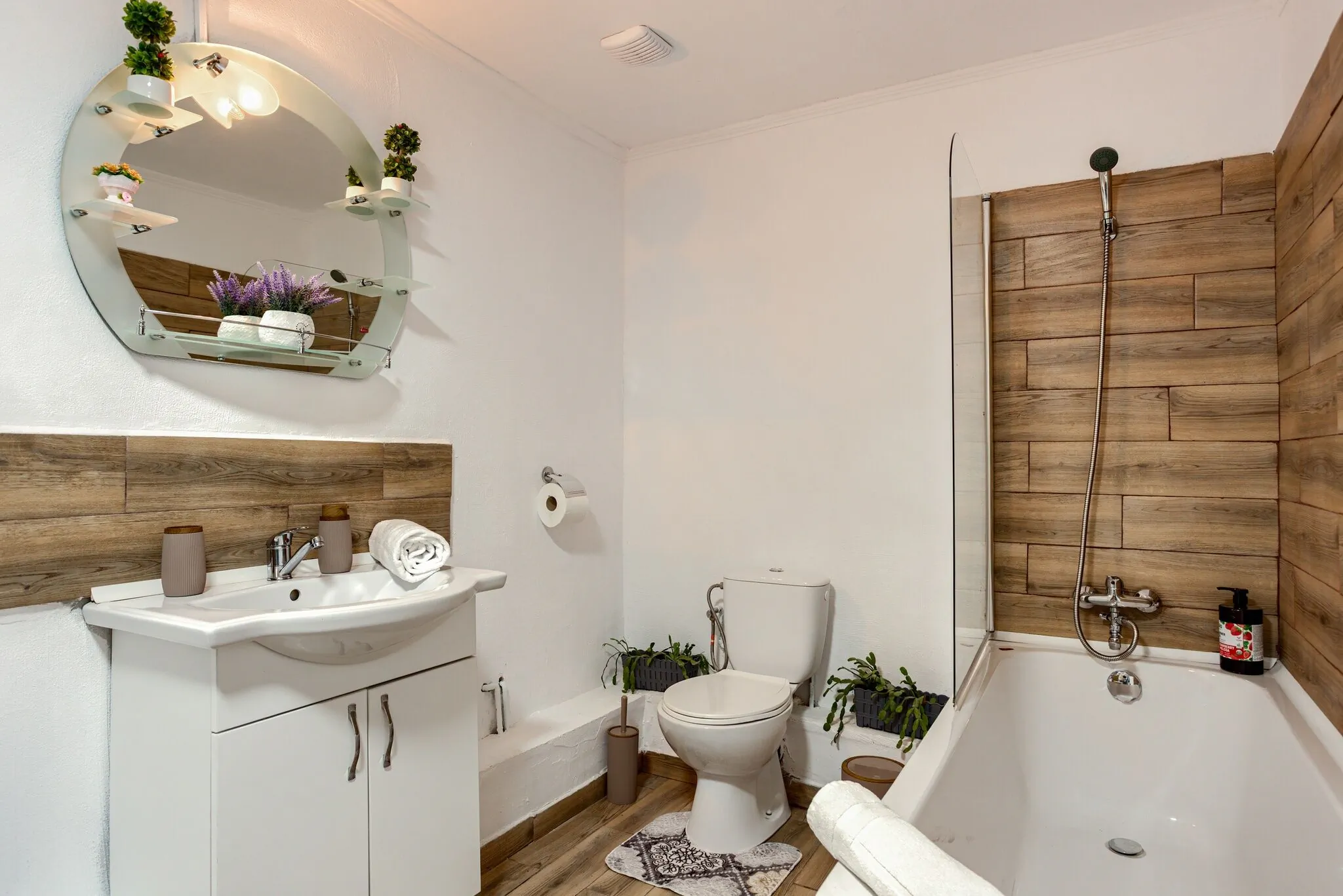 Cabana Transilvania cu piscină privată Damiș – Damiș, România