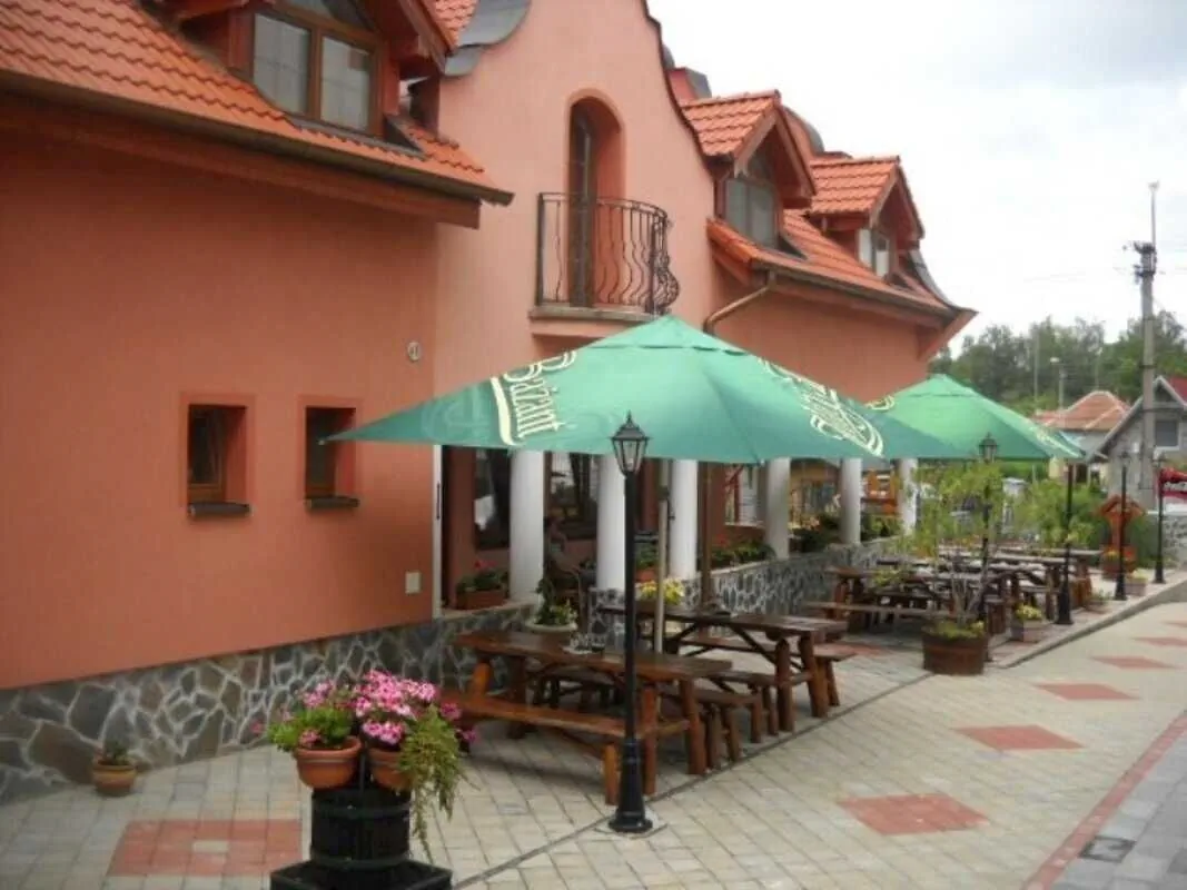 CASTEL Podhájska – Podhájska, Slovacia