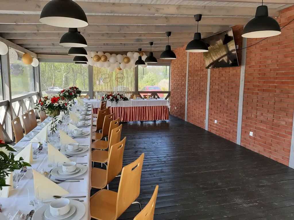 Edana – Ustronie Morskie, Polonia