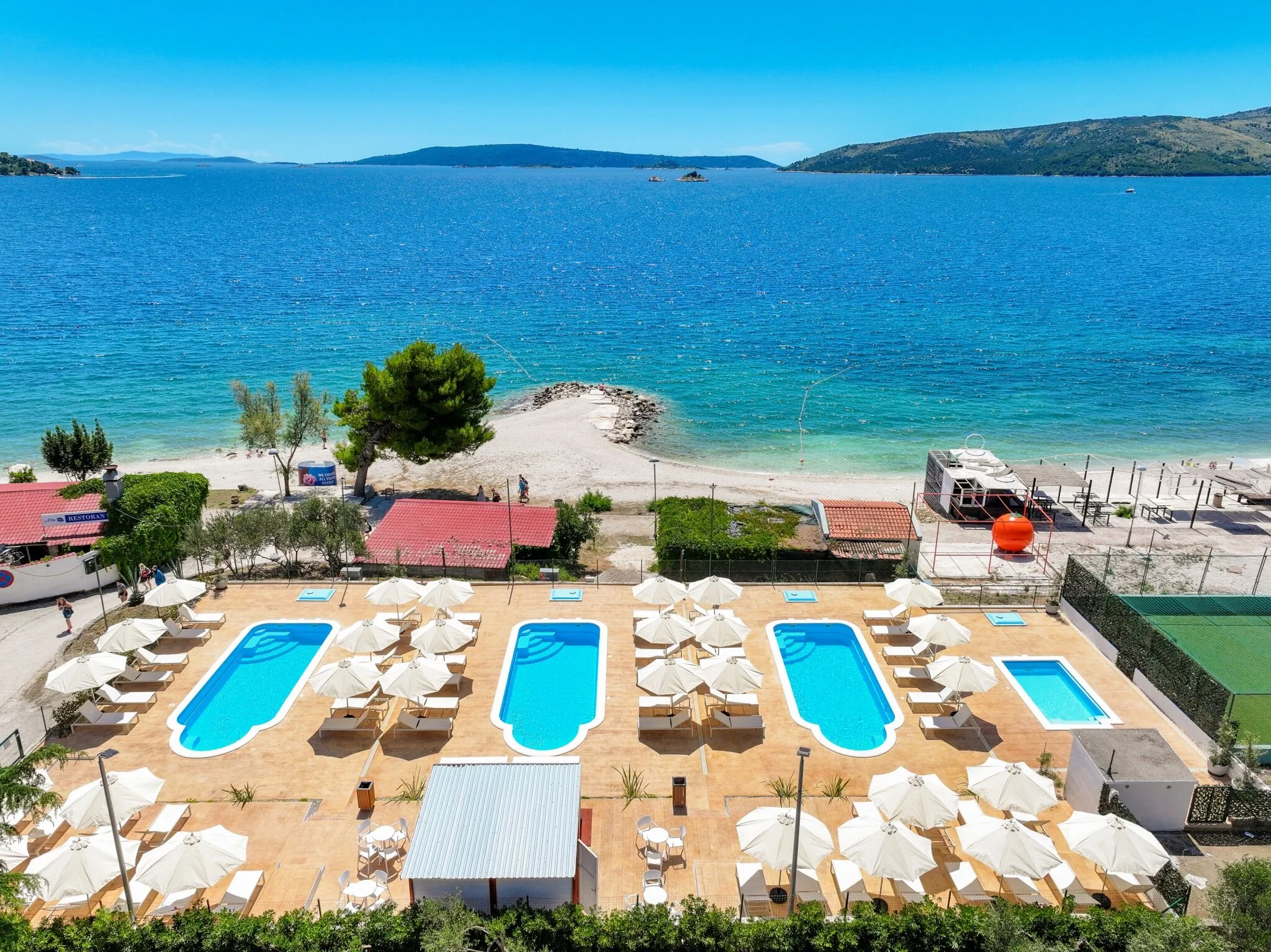 Resort Medena Seget Donji  – Trogir, Croația