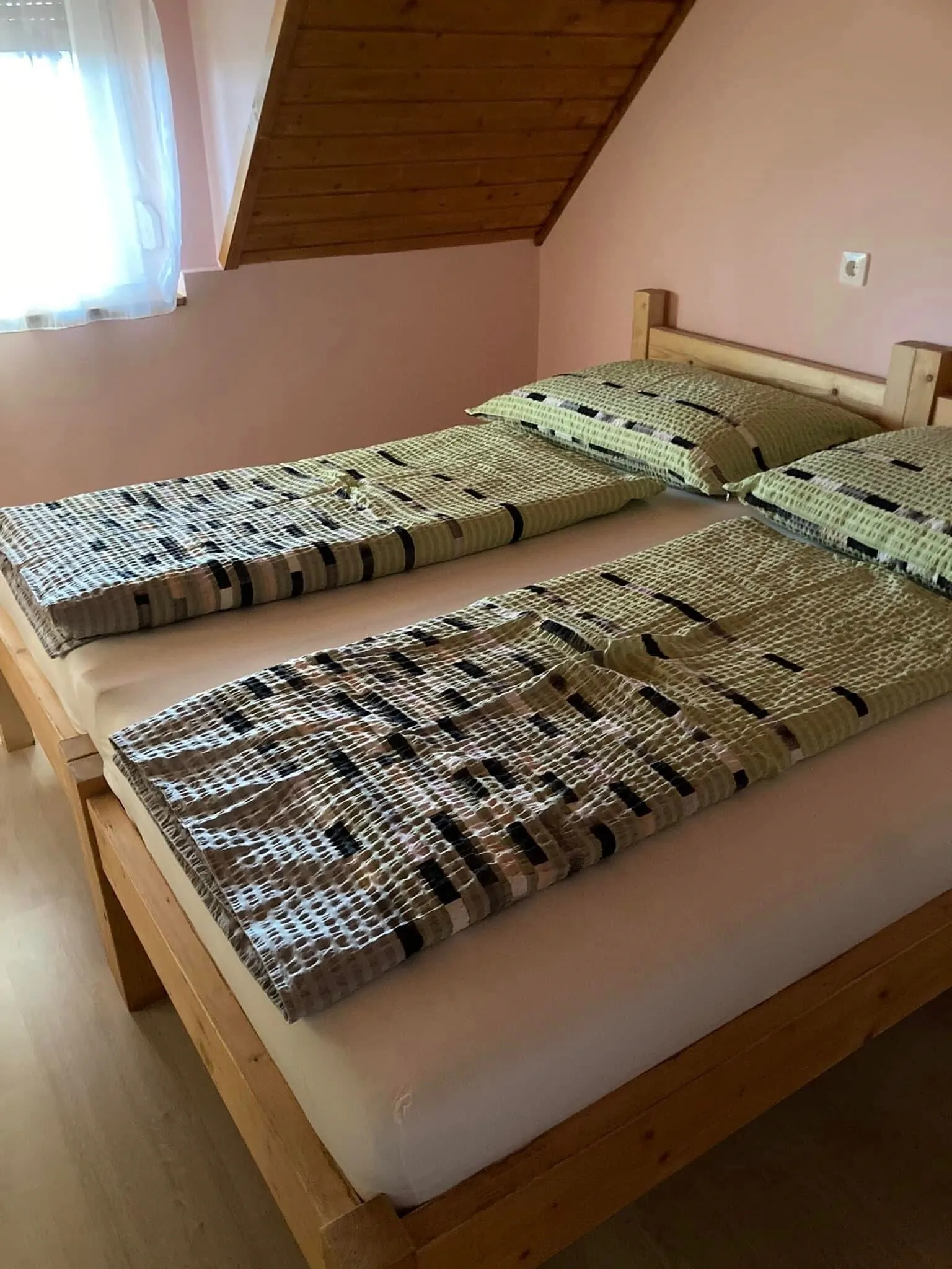 Dóra Apartman Balatonfenyves – Balatonfenyves, Maďarsko