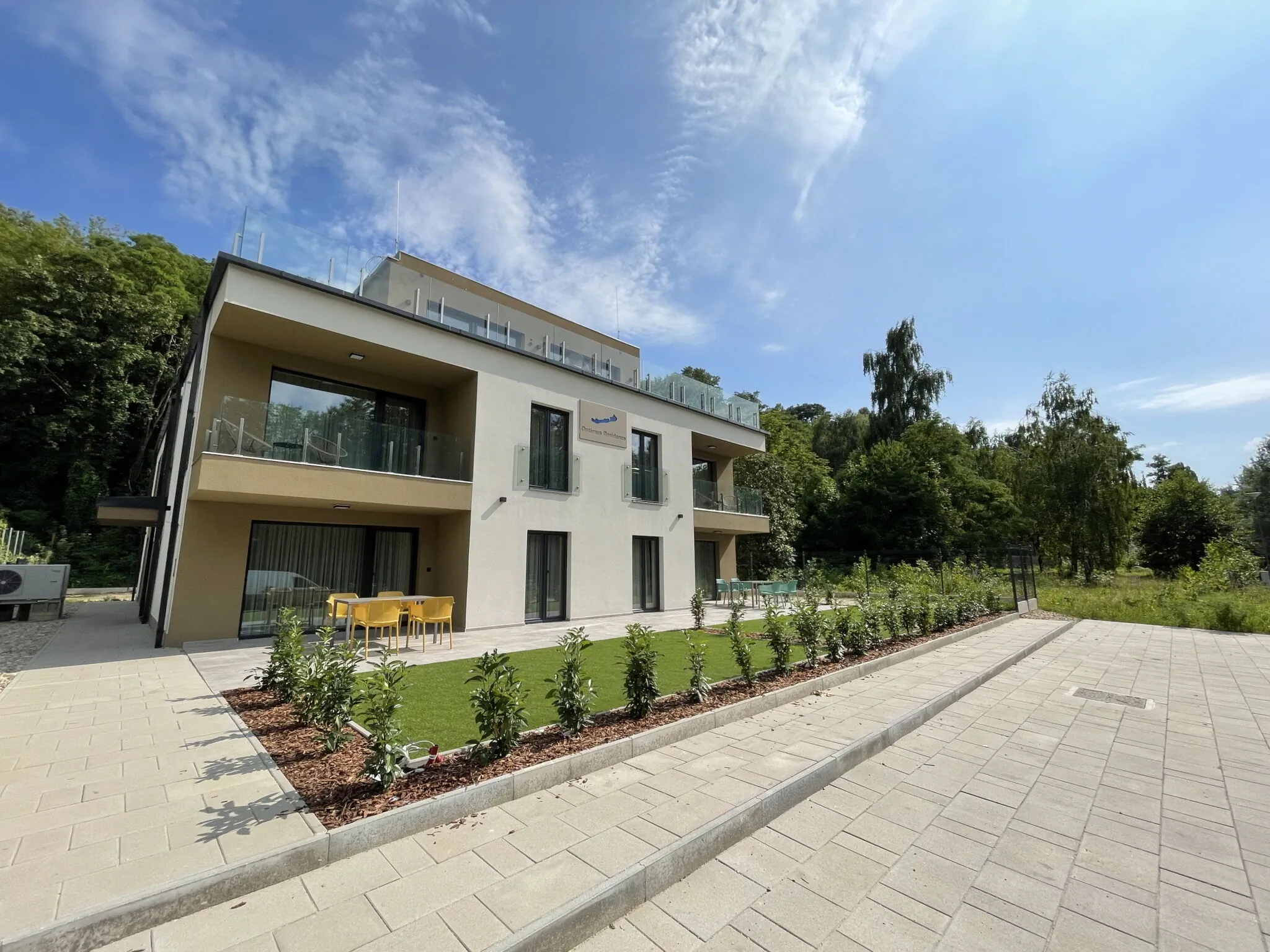 Optimus Residence Apartmanház Balatonföldvár - foto 1