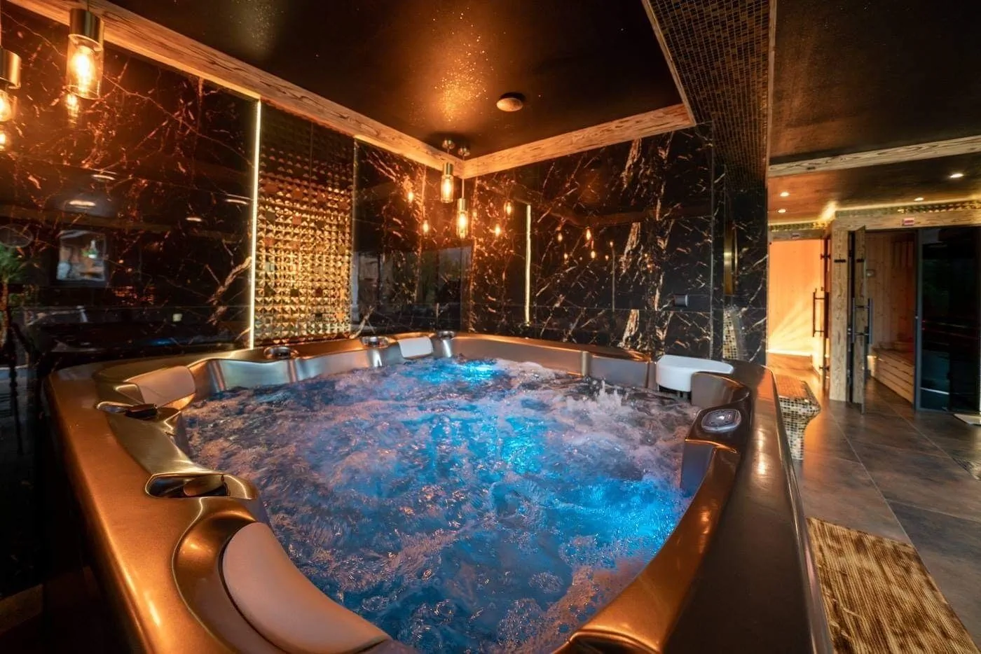 Apartamenty SPA Cztery Pory Roku Kościelisko – Kościelisko, Polonia