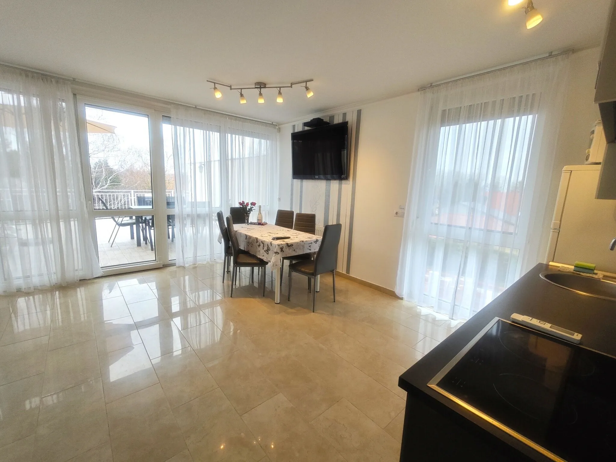 Jenna Apartments - Sindy Balatonszárszó – Balatonszárszó, Ungaria