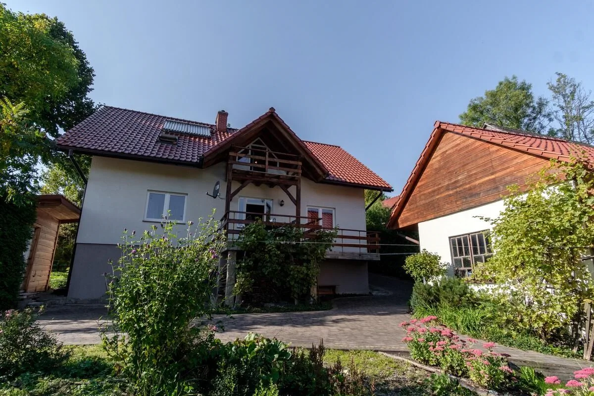 Domek w Beskidach – Zachełmna, Polsko