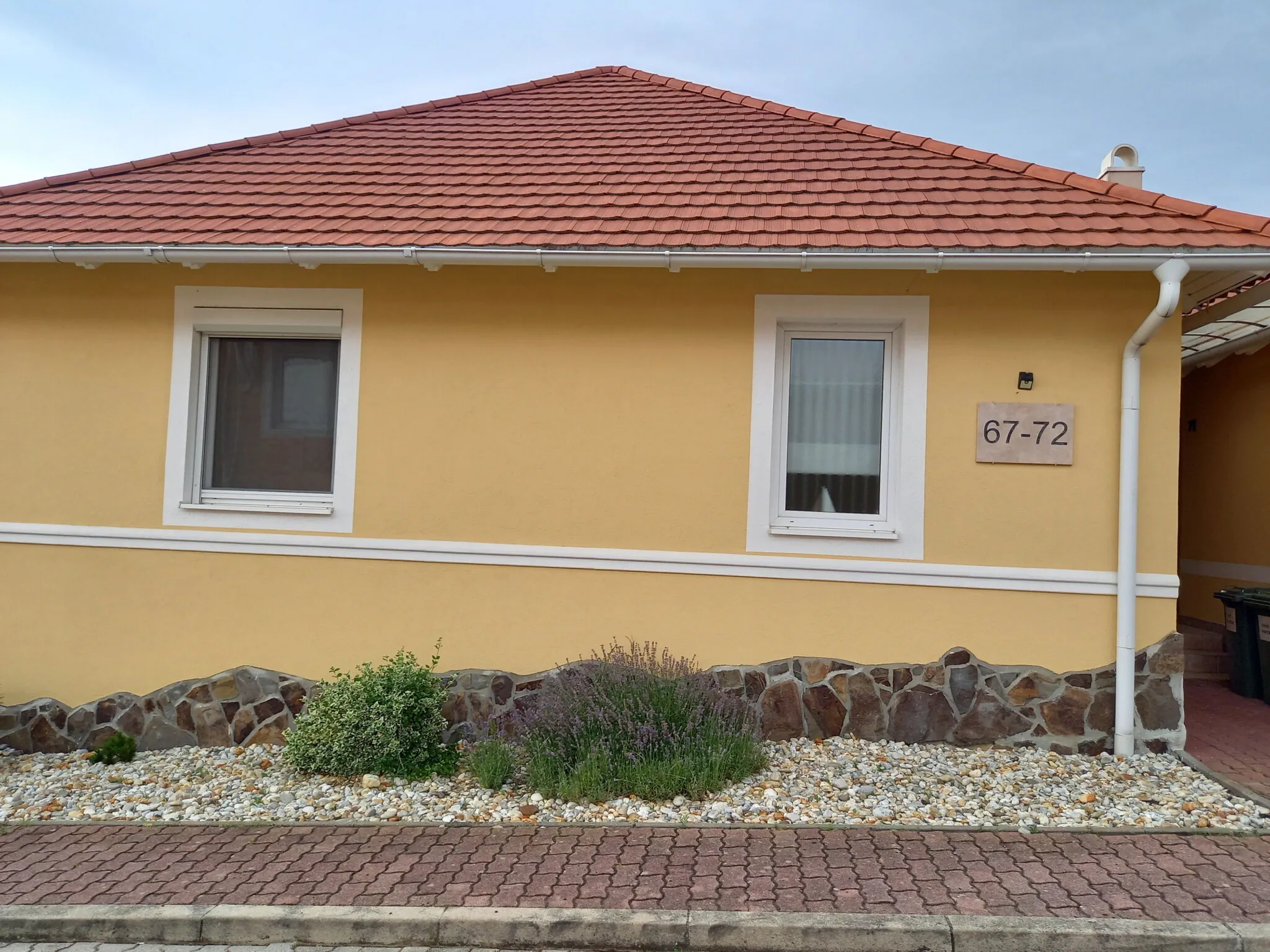 Hillside Apartman Dunaszentmiklós – Dunaszentmiklós, Ungaria