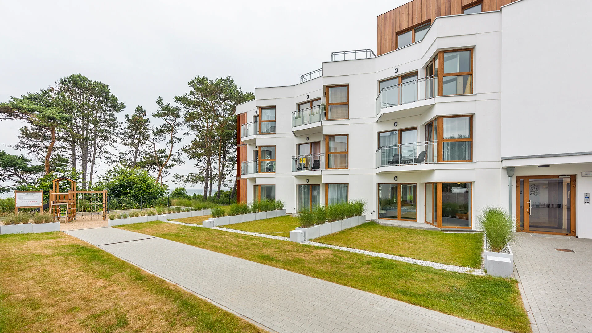 Apartamenty Sun & Snow Let's Sea Baltic Park Gąski – Gąski, Polska