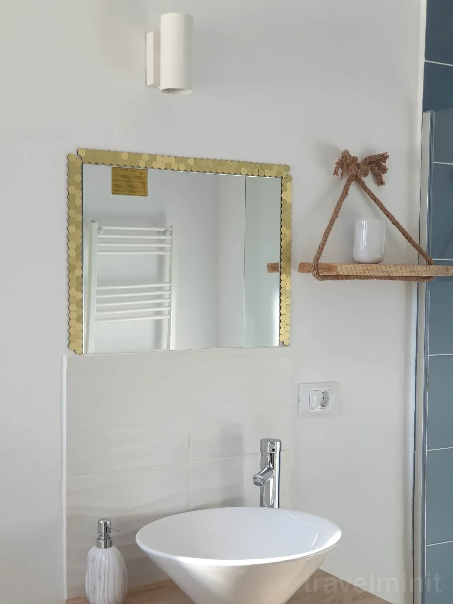 Pensiunea Guest House La TaTa Neagra Șarului – Neagra Șarului, România