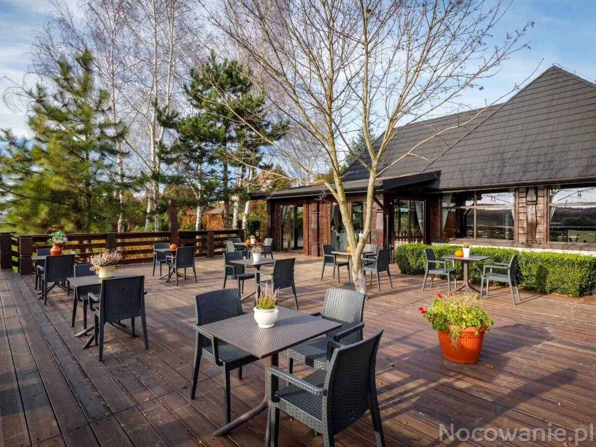 Dwór Bogucin Hotel & Restauracja Garbów – Garbów, Polonia