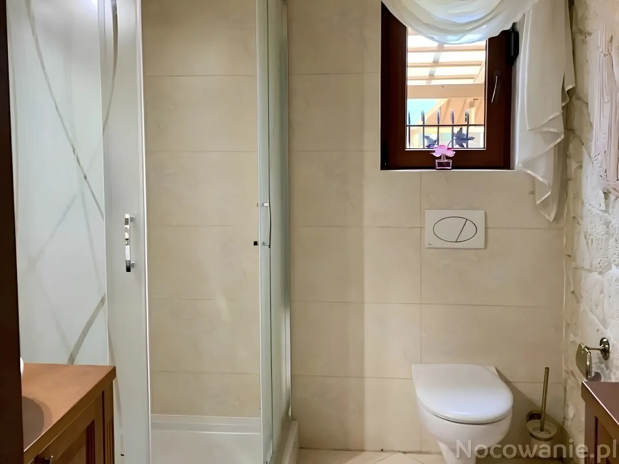 Dom nad Jeziorem - Basen - Sauna - Jacuzzi - Kort tenisowy Zduny – Tczew, Polonia