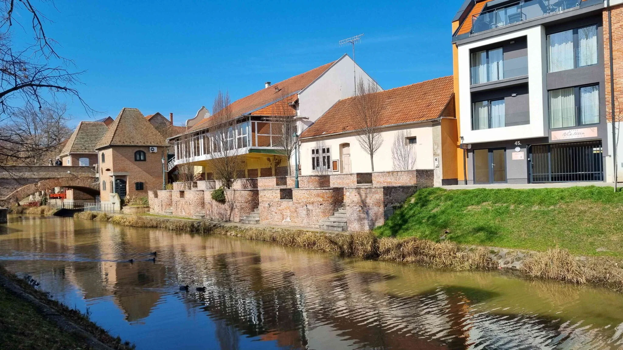 Viktória Apartman**** Gyula – Giula, Ungaria