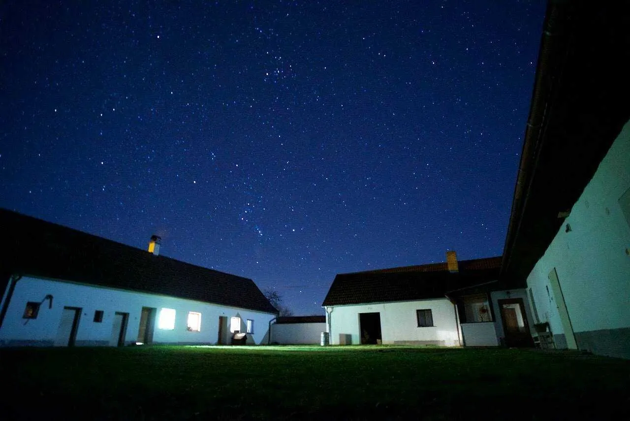Šafářův statek Hrachoviště - foto 3