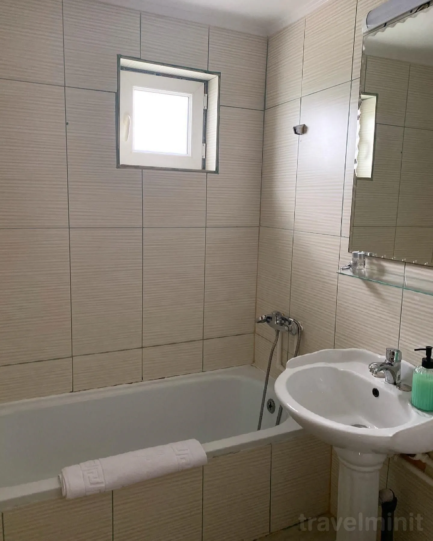 Pensiunea Laguna Bălteni Băltenii de Sus - foto 8