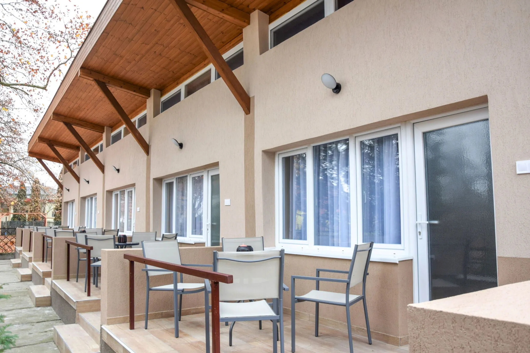 Lakeside Apartmanház Soltvadkert - foto 1