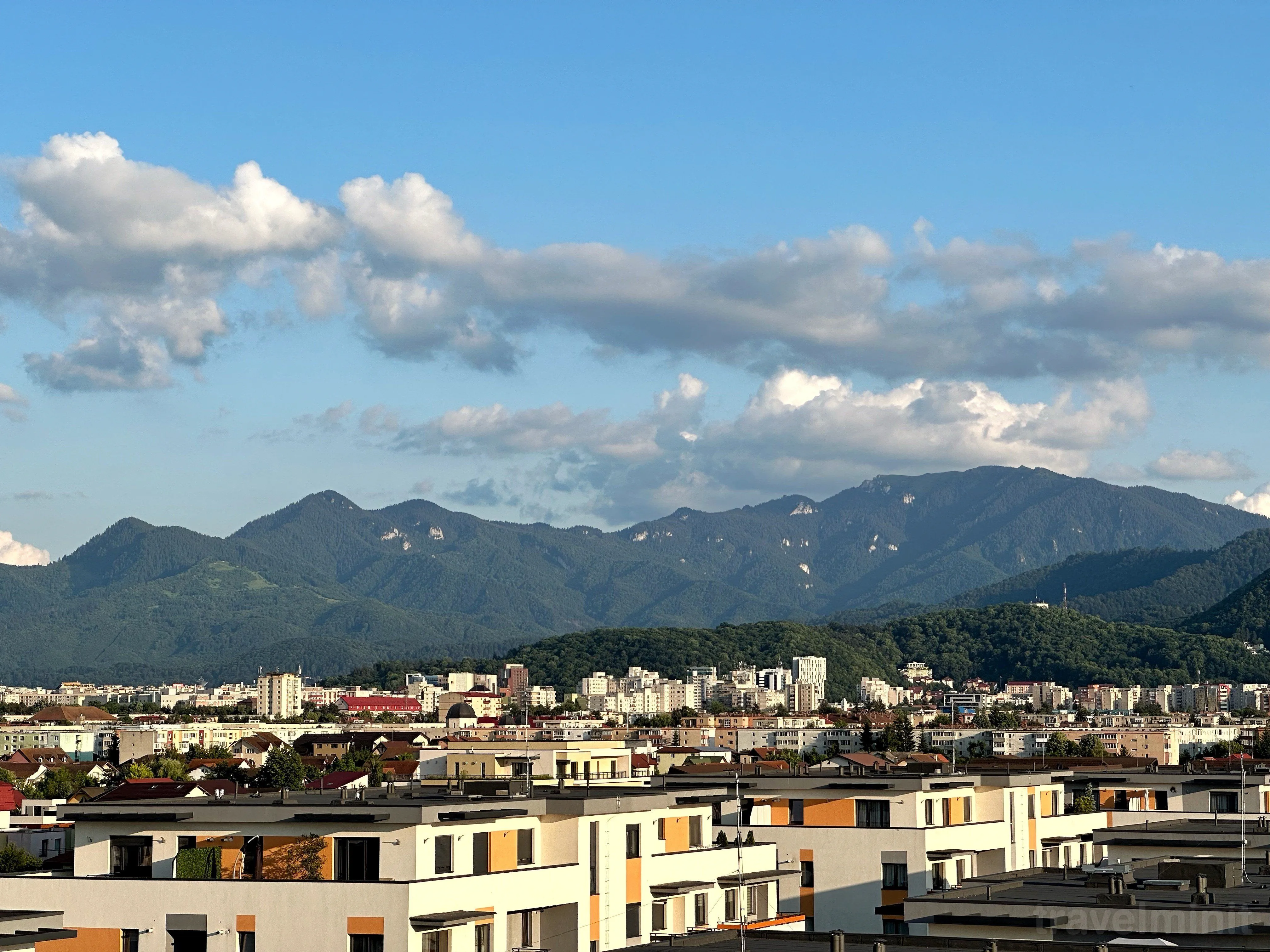 KOA | Twin Tower Brașov – Brașov, România
