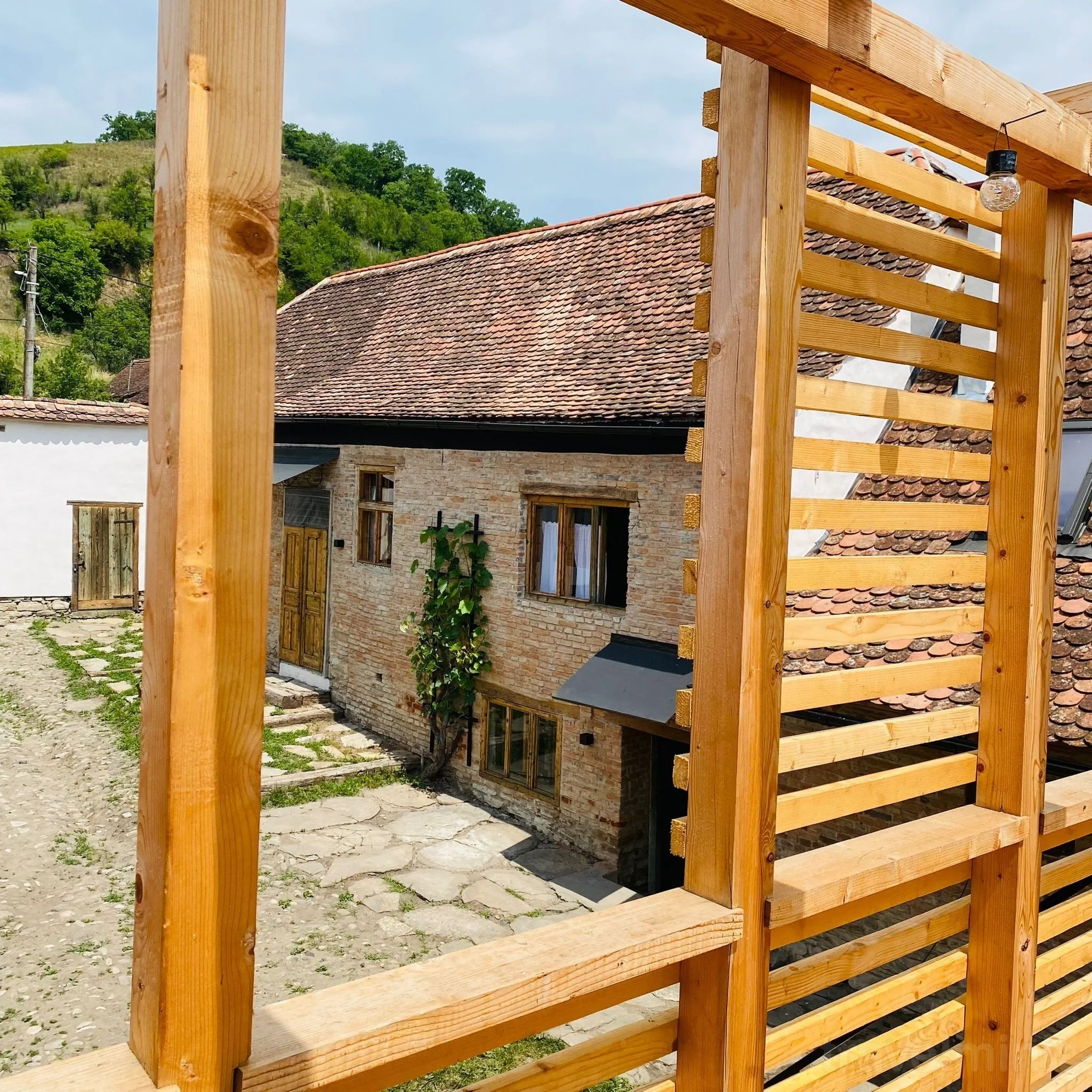 Critz Cross Criț – Criț, România