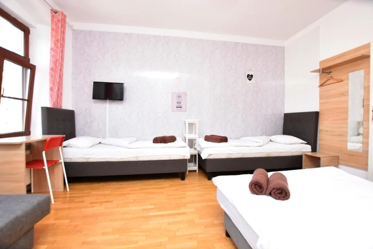 City Central Hostel - Pokoje prywatne Wrocław – Wrocław, Polonia