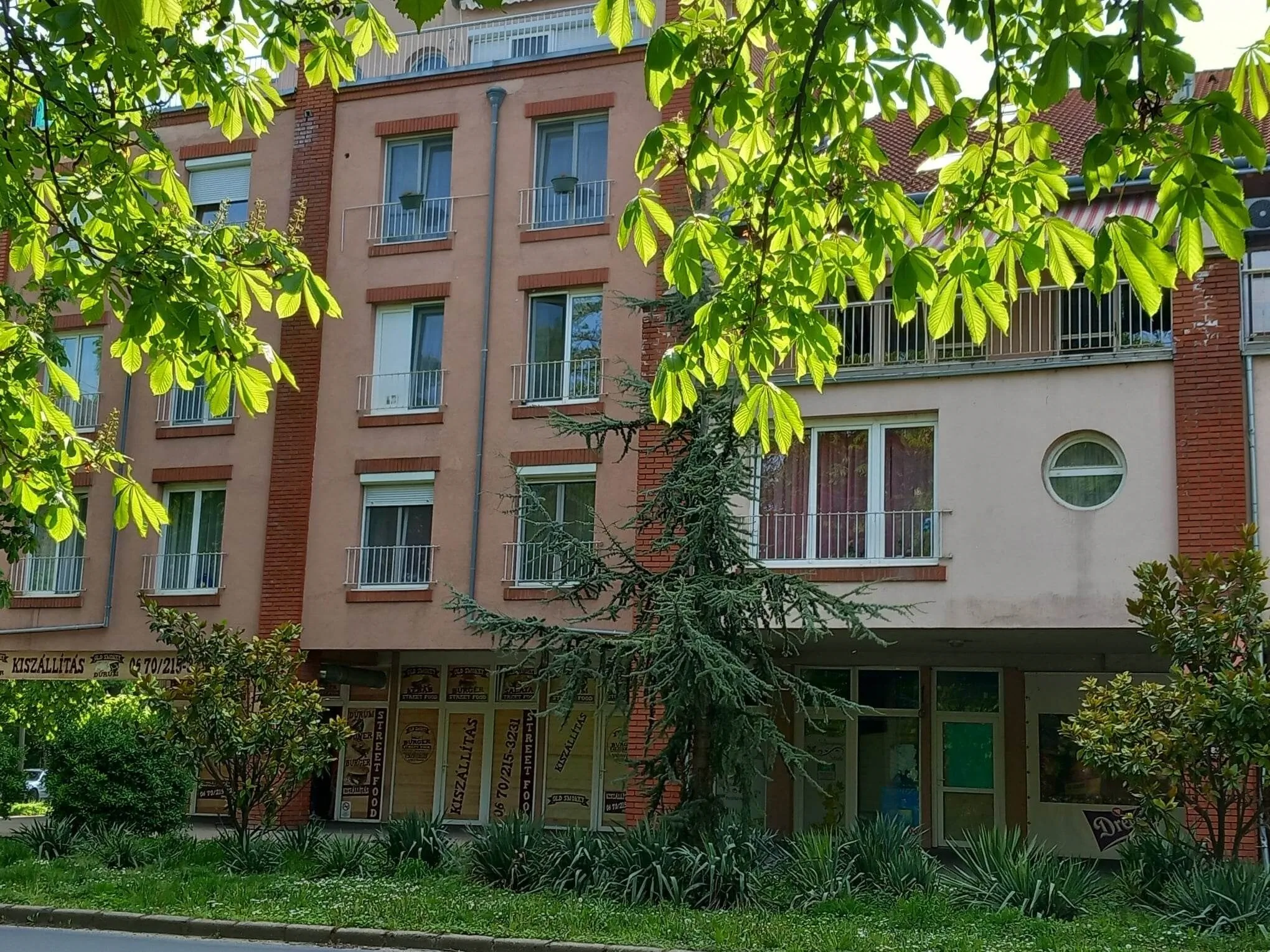 Rózsa Apartman Keszthely – Keszthely, Ungaria