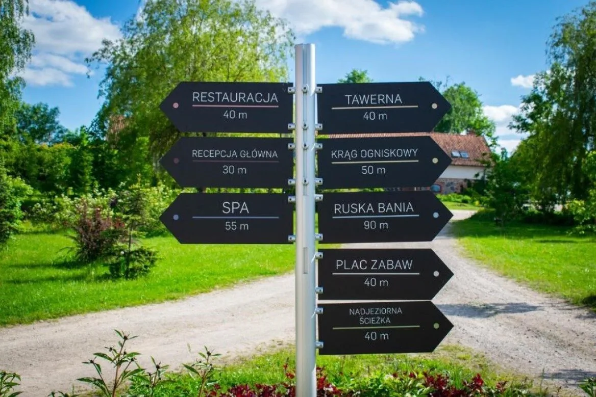 Hotel Folwark Łękuk – Łękuk Mały, Polonia