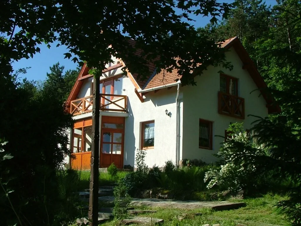 Szarvas Panzió Erdőbénye – Erdőbénye, Ungaria