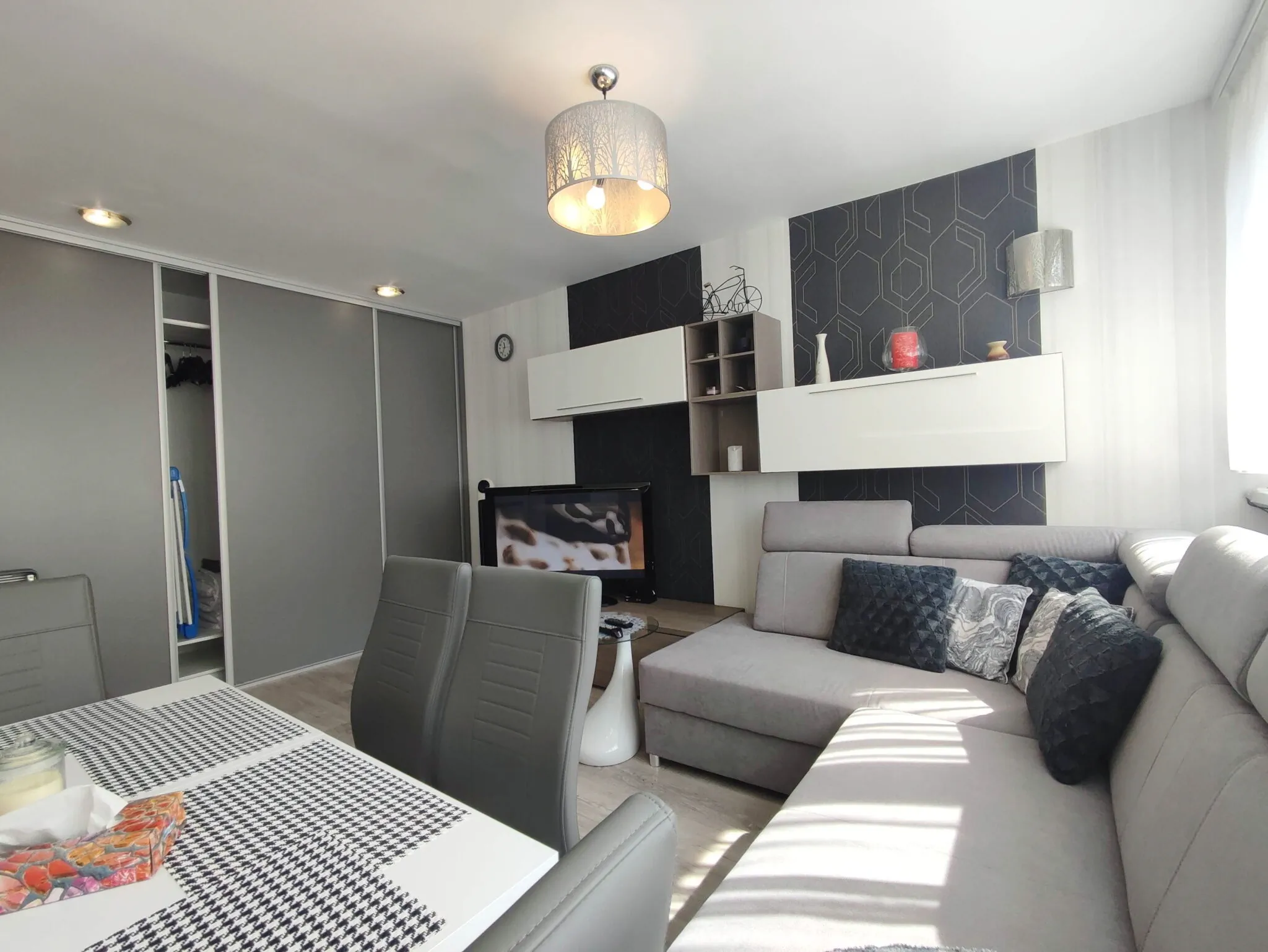 Komfortowy Apartament w Kłodzku – Kłodzko, Polska