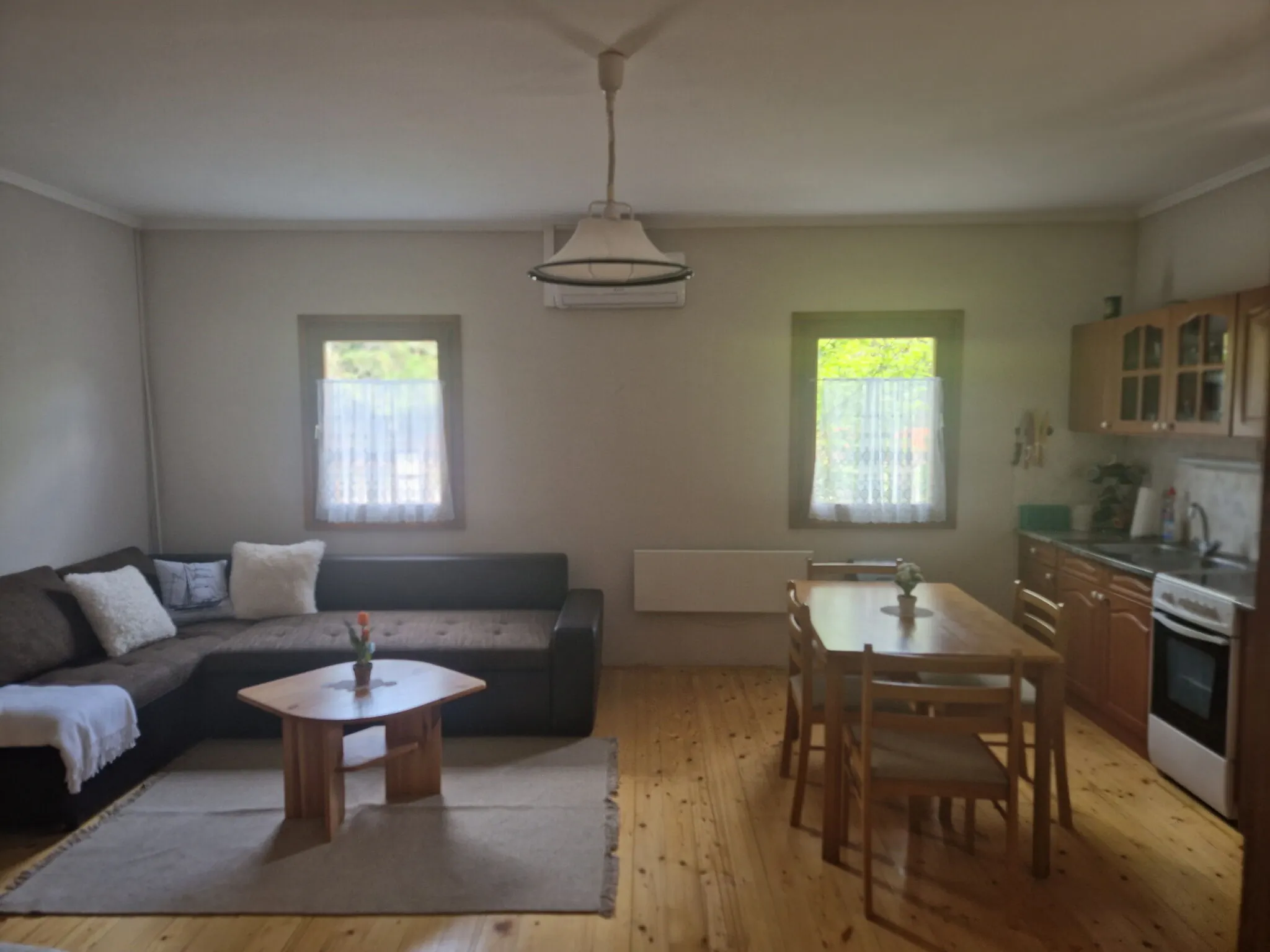 Vizslavár-lak Vendégház Abádszalók - foto 8